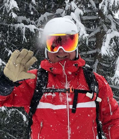 State-certified ski instructor and mountain guide Stefan Falch from the Pettneu am Arlberg ski school